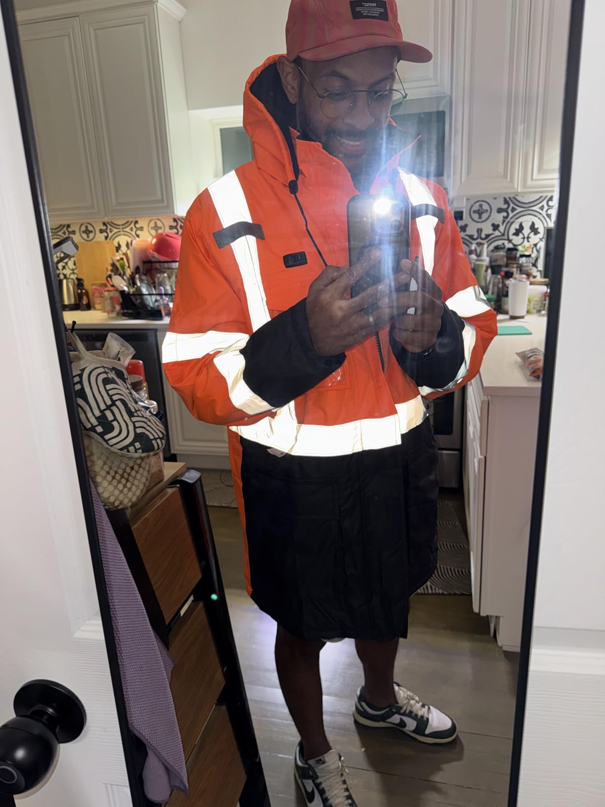 Safety jacket that feels almost like a mobile heating blanket